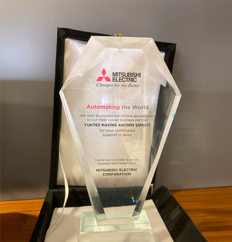 Maktek Fuarı'nda Mitsubishi'den Satış Başarı Ödülü